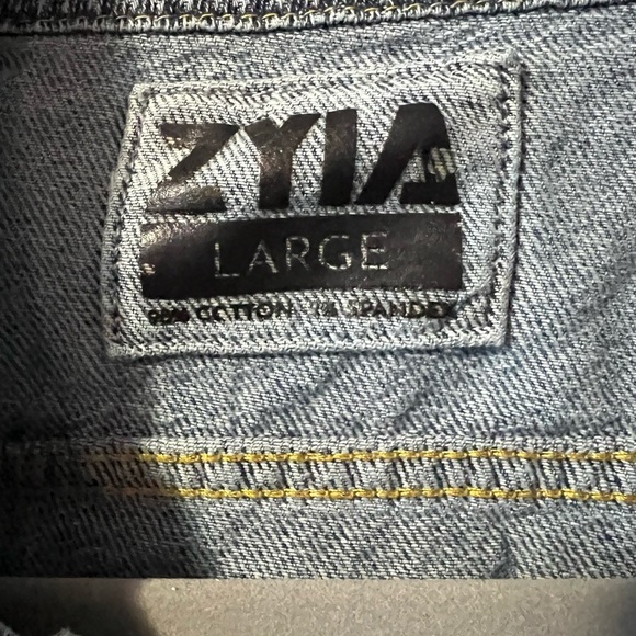 ZYIA Active Medium Wash Crossroads Denim Jacket Size L​​ - Picture 2 of 5